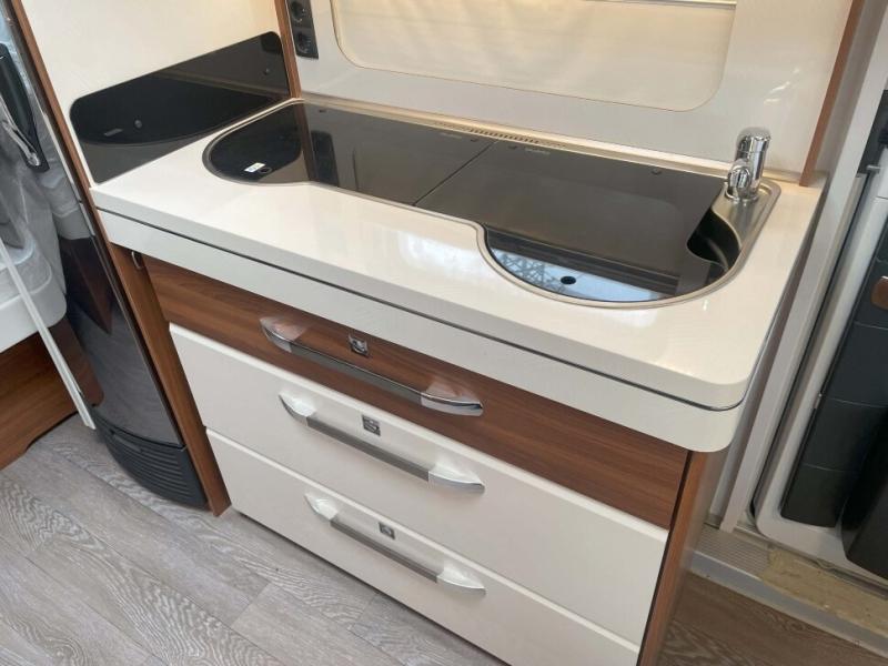 Прицеп-дача Hobby Excellent 495 UL