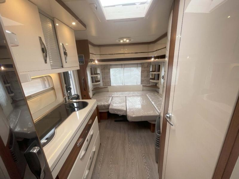 Прицеп-дача Hobby Excellent 495 UL