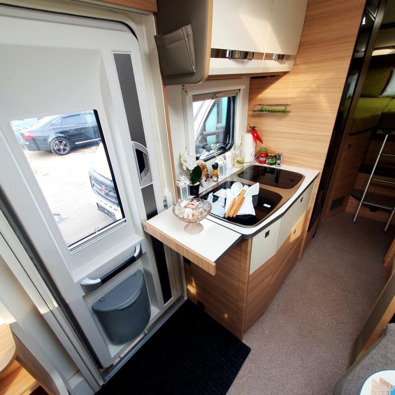 Автодом Dethleffs Globebus I7