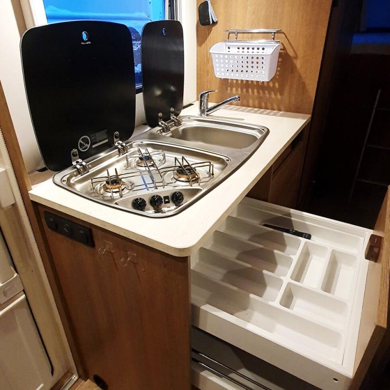 Автодом Dethleffs Trend A6977