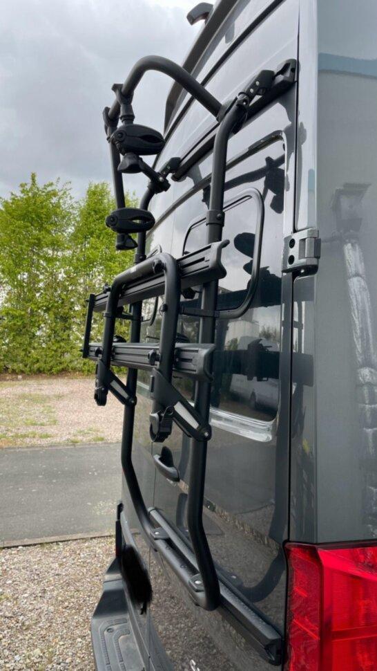 Велокрепление Thule Elite Van XT на VW Crafter, 2-х местное