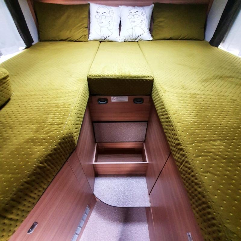 Автодом Dethleffs Globebus I7