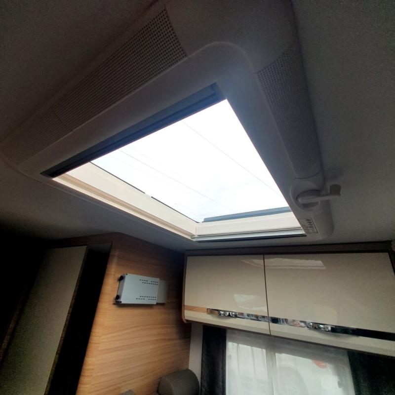 Автодом Dethleffs Globebus I7